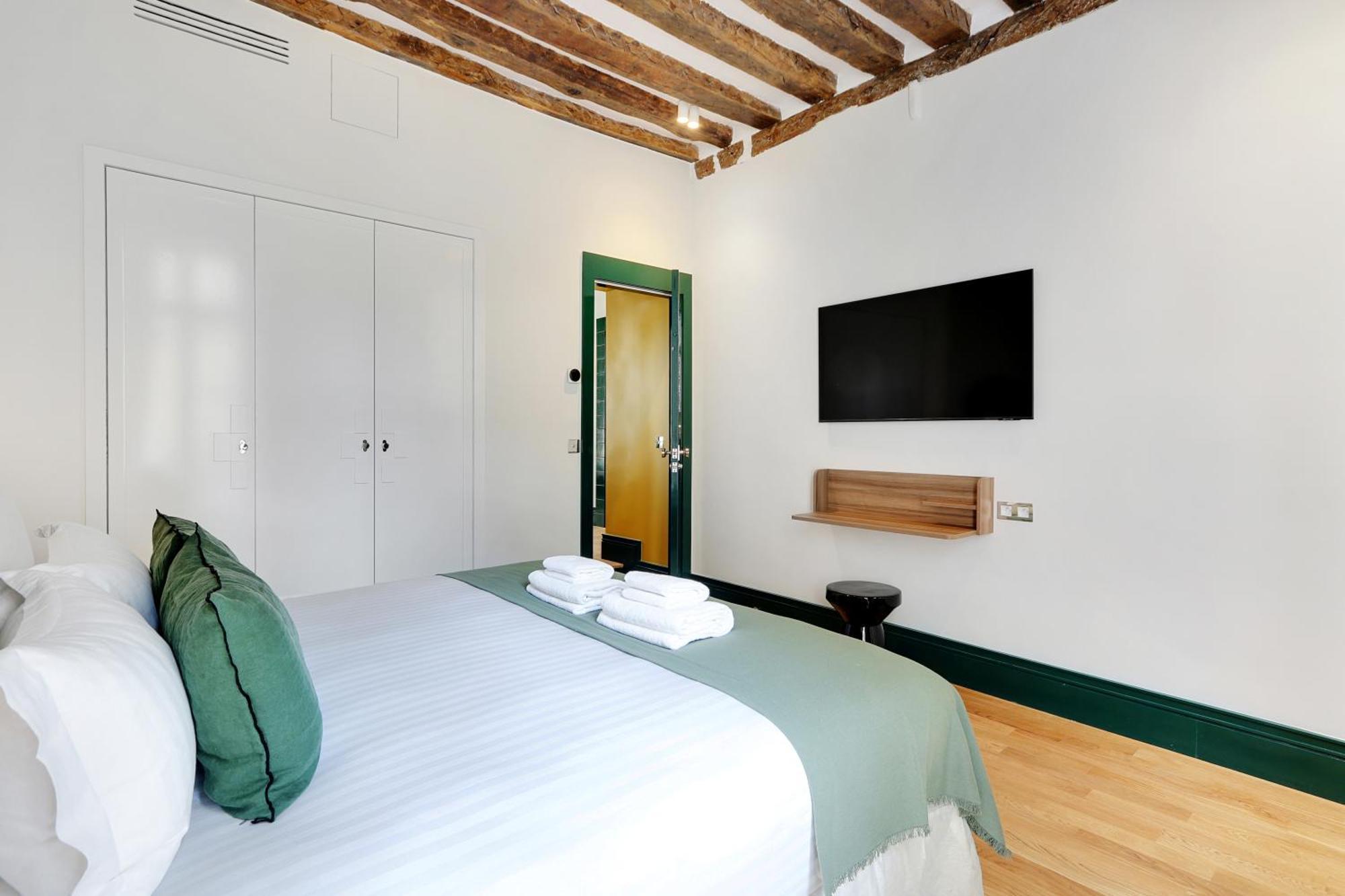 Paris Home Collection Serviced Apartments In Notre Dame - Rue Savoie Ngoại thất bức ảnh